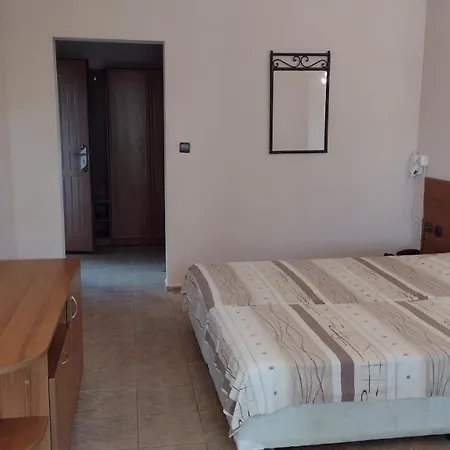 Отель Family Black Sea 2*