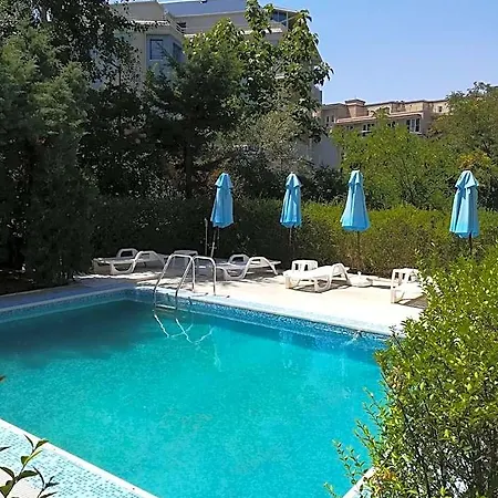 Family Black Sea فندق ساني بيتش